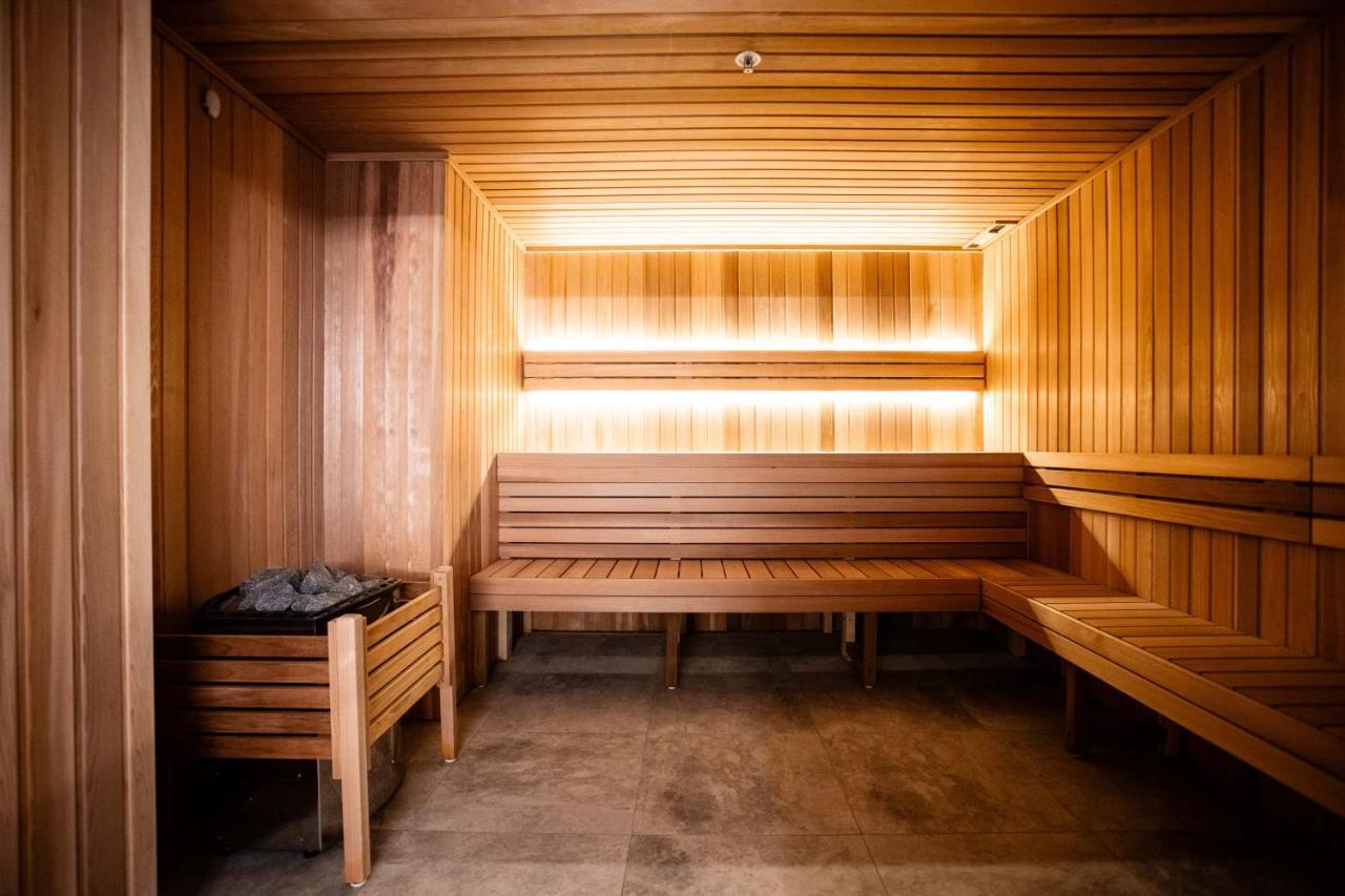 Meriton Suites Liverpool Kültér fotó A Finnish sauna