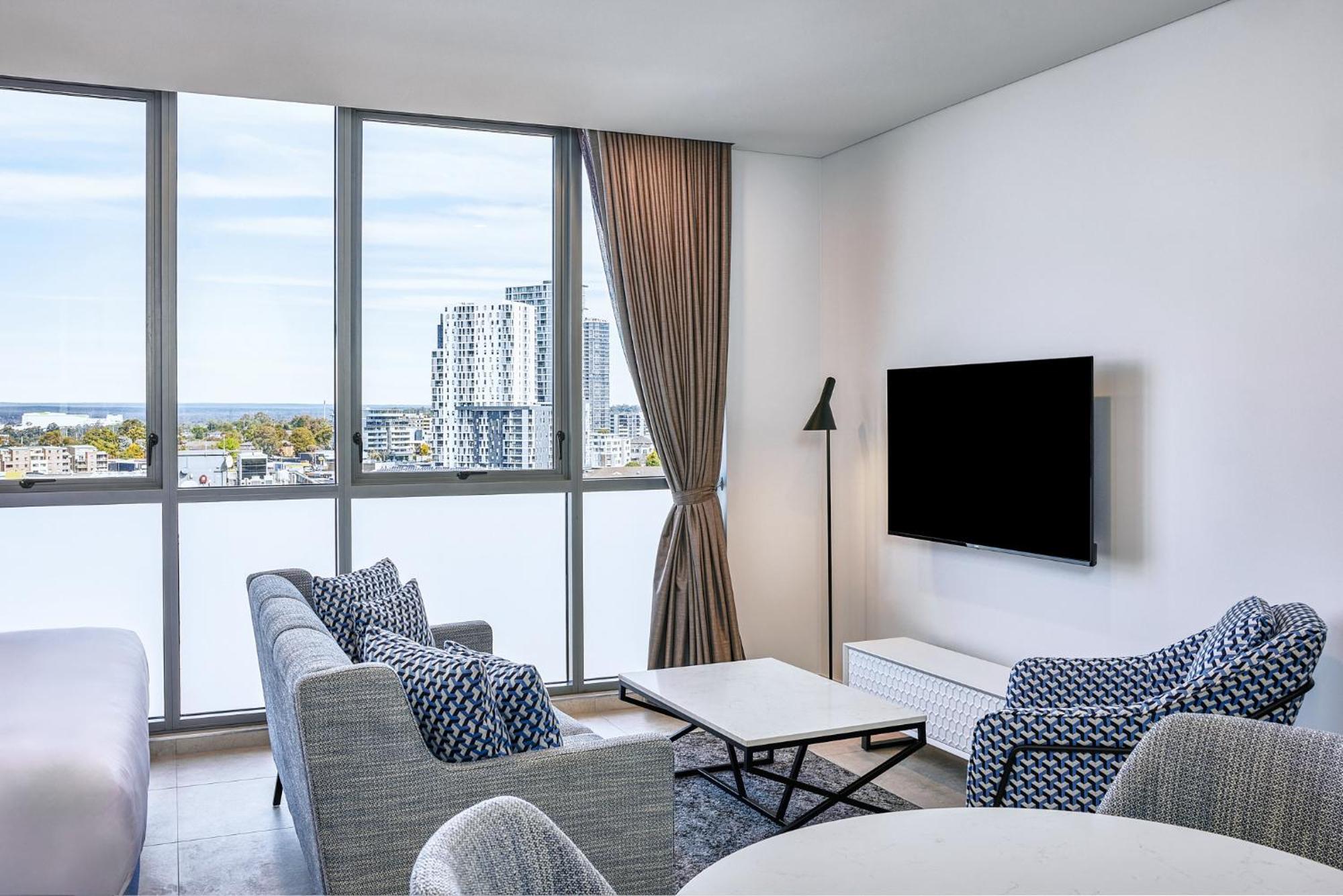 Meriton Suites Liverpool Kültér fotó Living room